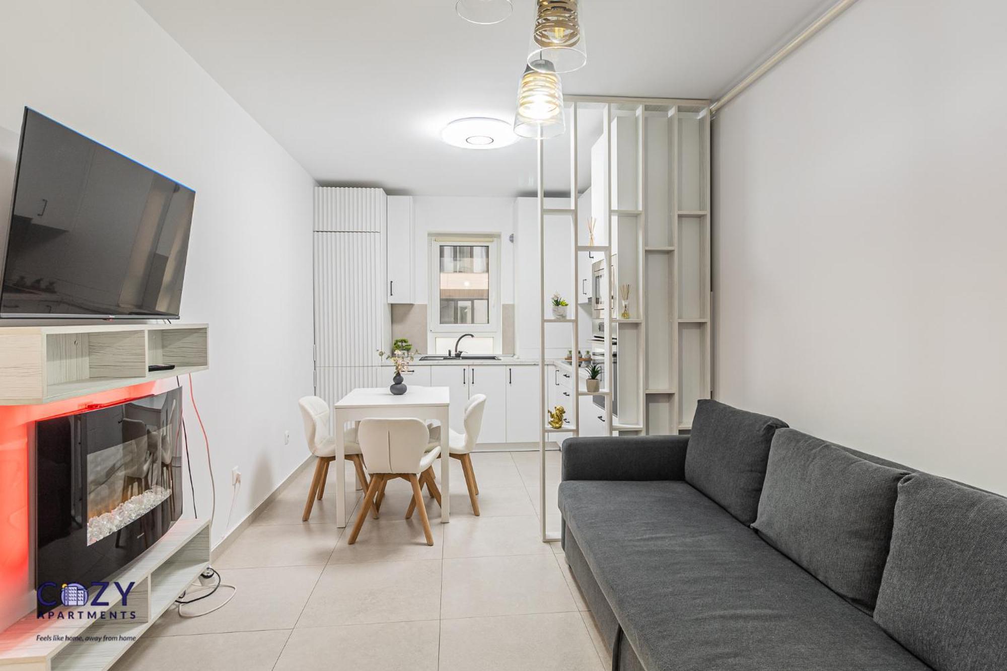 Cozy Collection Studios And Flats - Coresi Mall Brassó Kültér fotó